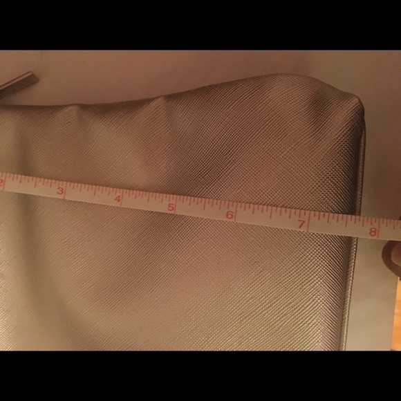 Space NK makeup bag - Picture 4 of 5